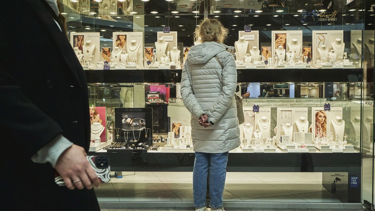 A shopper browses the window display of a jewelry store in the Wroclavia shopping center in Wroclaw, Poland, on Tuesday, March 5, 2024. The Polish national bank, also known as Narodowy Bank Polski (NBP), will announce rates on March 6. Photographer: Bartek Sadowski/Bloomberg via Getty Images