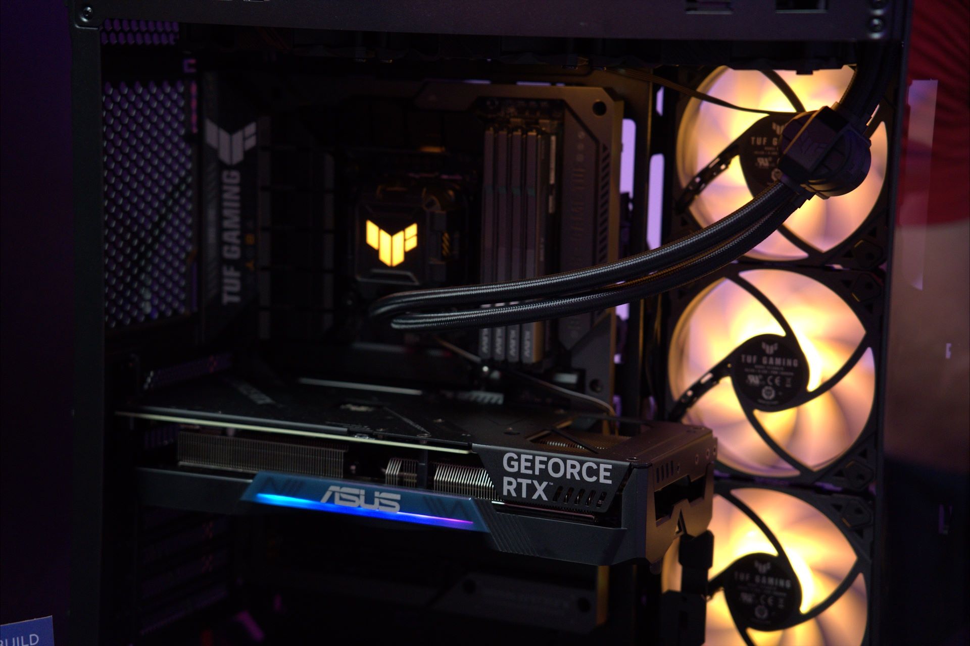 ASUS PC bez kabli