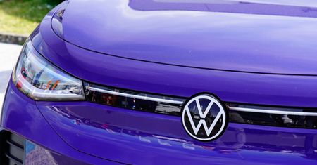Volkswagen zakończy sprzedaż spalinówek już w 2024 roku - na razie tylko w Norwegii