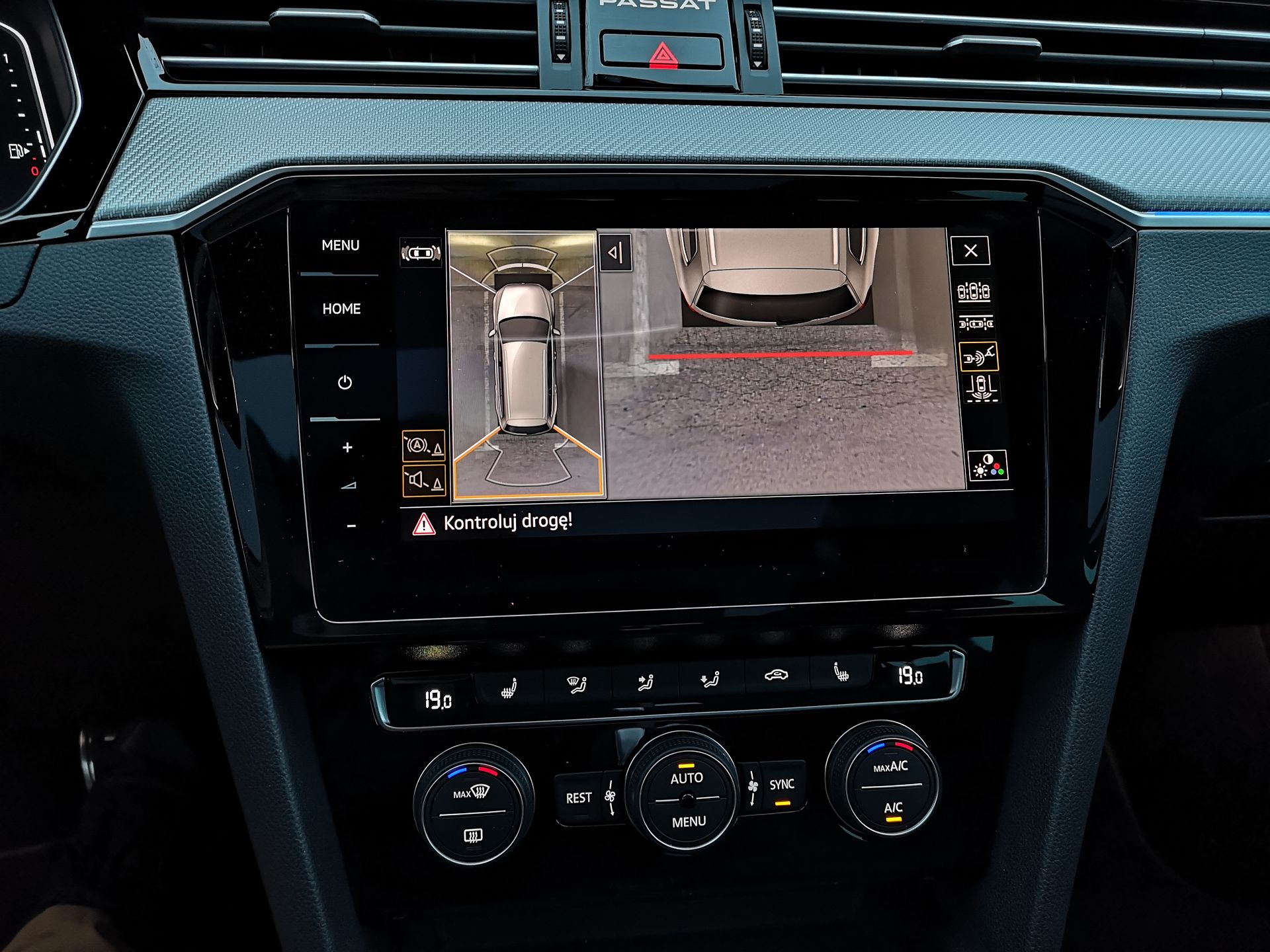 Volkswagen Passat Variant: Kamery 3D i 360 stopni oraz system audio Dynaudio 19