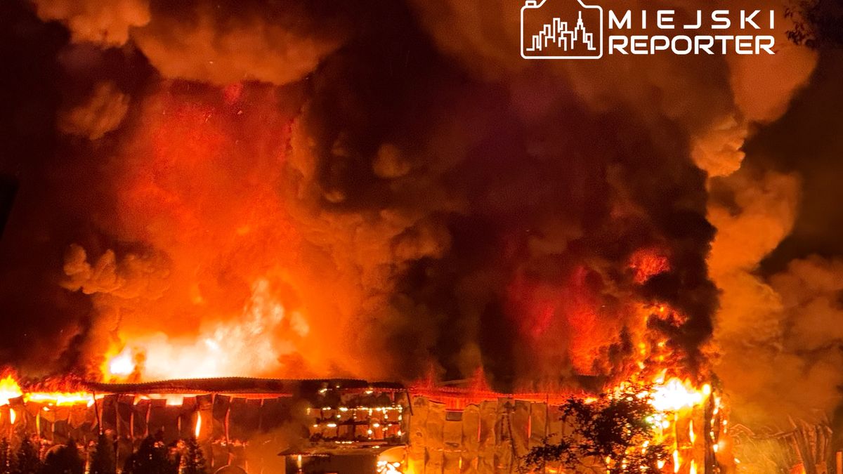 Ogromny pożar pod Warszawą.