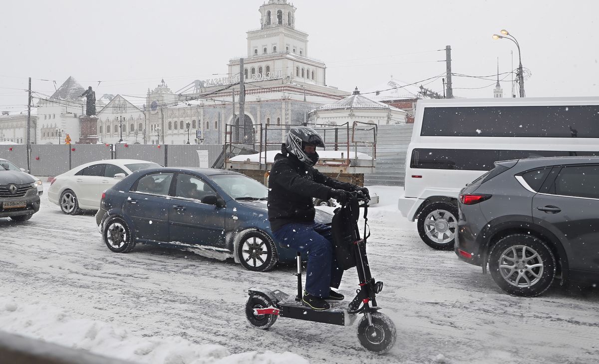 Pogoda. Mróz i śnieżyce paraliżują Moskwę. Rosja i Kanada toczą walkę z zimą