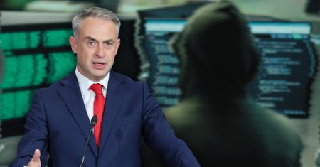 Kradzież danych milionów Polaków. Jest ważny komunikat ministra
