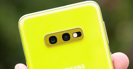 Samsung Galaxy S10e - najlepsza es dziesiątka