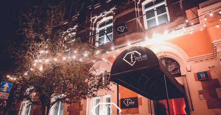 FHouse Warsaw - stylowe miejsce na mapie Warszawy, które trzeba odwiedzić!