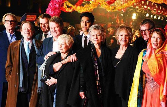 Koniec filmu "Hotel Marigold"