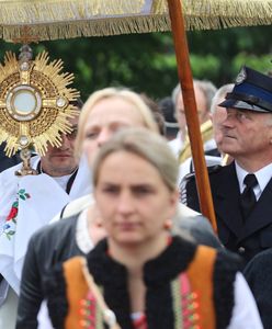 Boże Ciało 2020. Czy będzie procesja ulicami miast? Wytyczne biskupów
