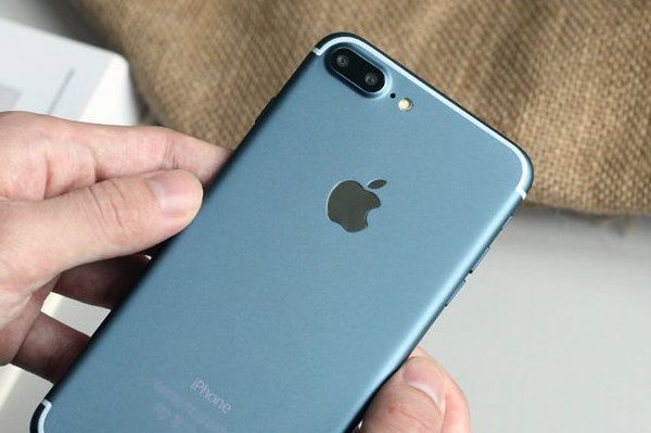 Wycieka specyfikacja iPhone’a 7. Lepszy aparat i bateria? 3