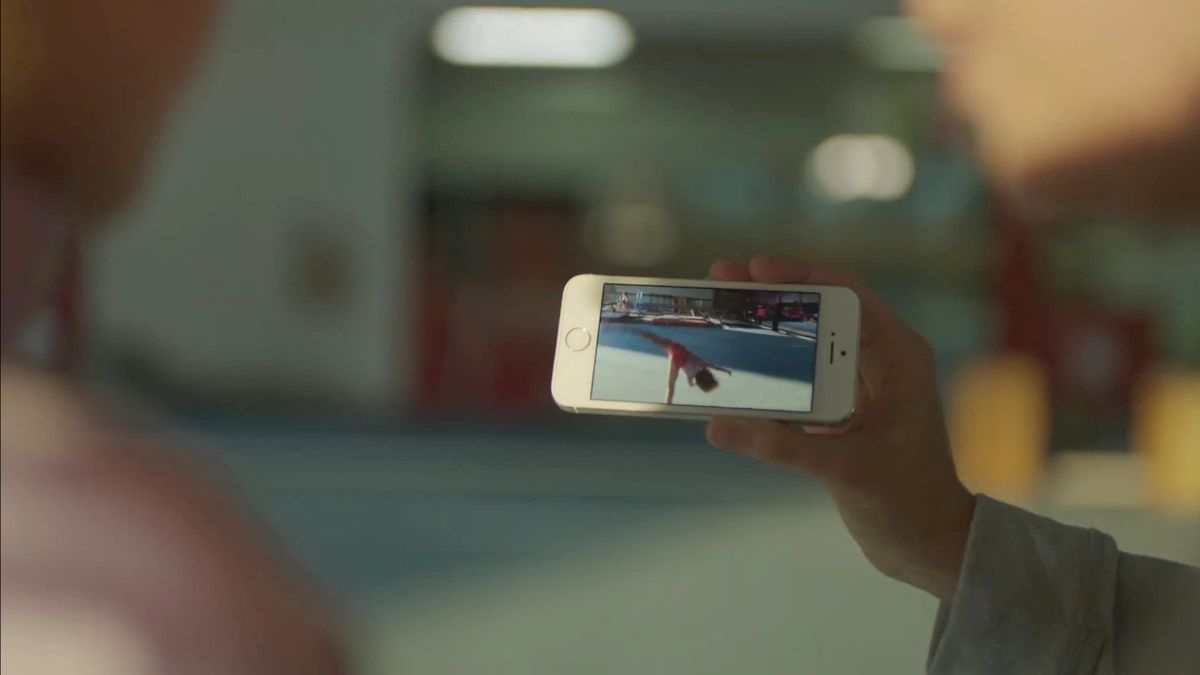 Czy chciałbyś zobaczyć w sklepach więcej smartfonów z 4-calowymi ekranami? [Ankieta] 1