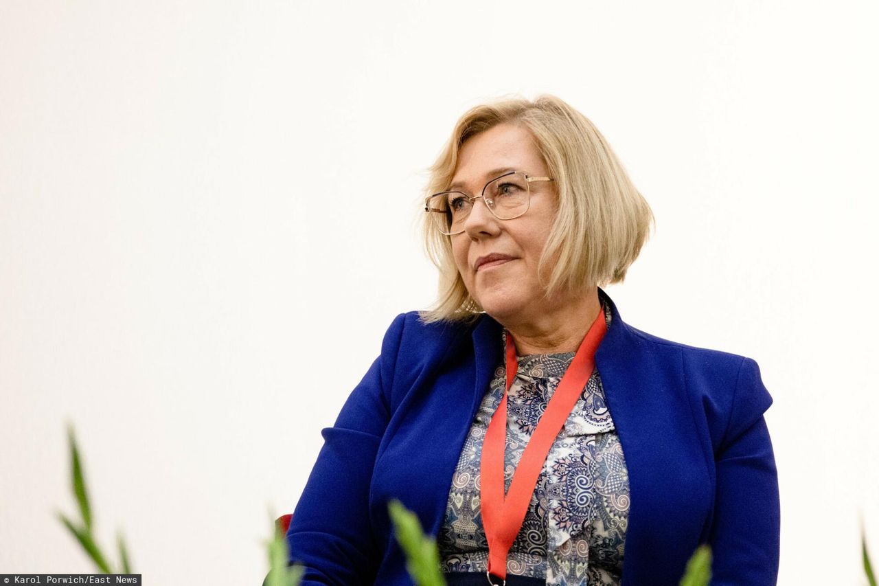 Dyrektor doniósł do sądu na matkę, a teraz ma kłopoty. Uczniowie szykują protest