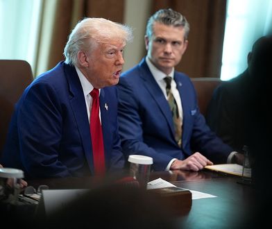 Co z bronią, która miała trafić do Ukrainy? Trump i Hegseth zdecydują