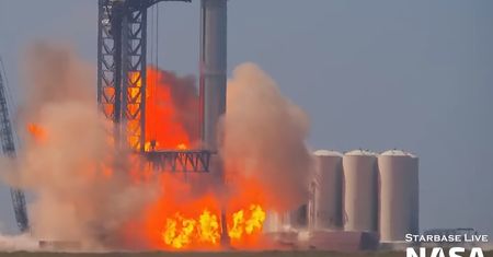 Potężna eksplozja i ogromny pożar Starshipa. Czy pojazd kosmiczny SpaceX spłonął?