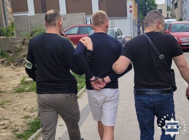 Fot. Licencjodawca.  Nie spodziewał się spotkania z "łowcami cieni"