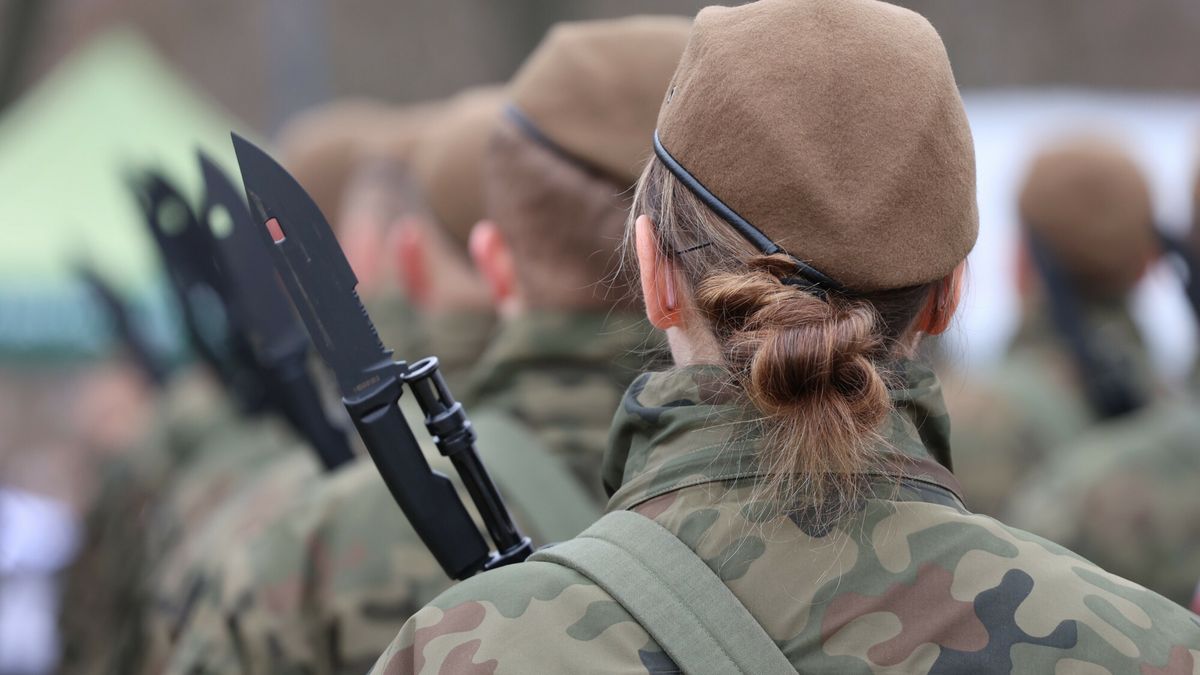 Przysi?ga ma?opolskich terytorials�w w Dobczycach
29.11.2025. Dobczyce. Przysiega zolnierzy 11 Malopolskiej Brygady Obrony Terytorialnej. fot. Mateusz Kotowicz/REPORTER
Mateusz Kotowicz/REPORTER