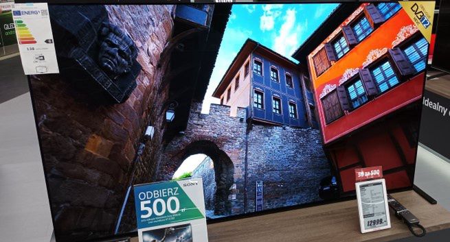 Nowe telewizory coraz droższe. „Problem z łańcuchami dostaw”
