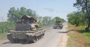 Antyk w stylu Mad Maxa. T-62 z klatkami jadą na wojnę