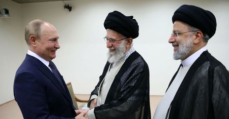 Oś Moskwa-Teheran. Sojusz czy współpraca z przymusu?