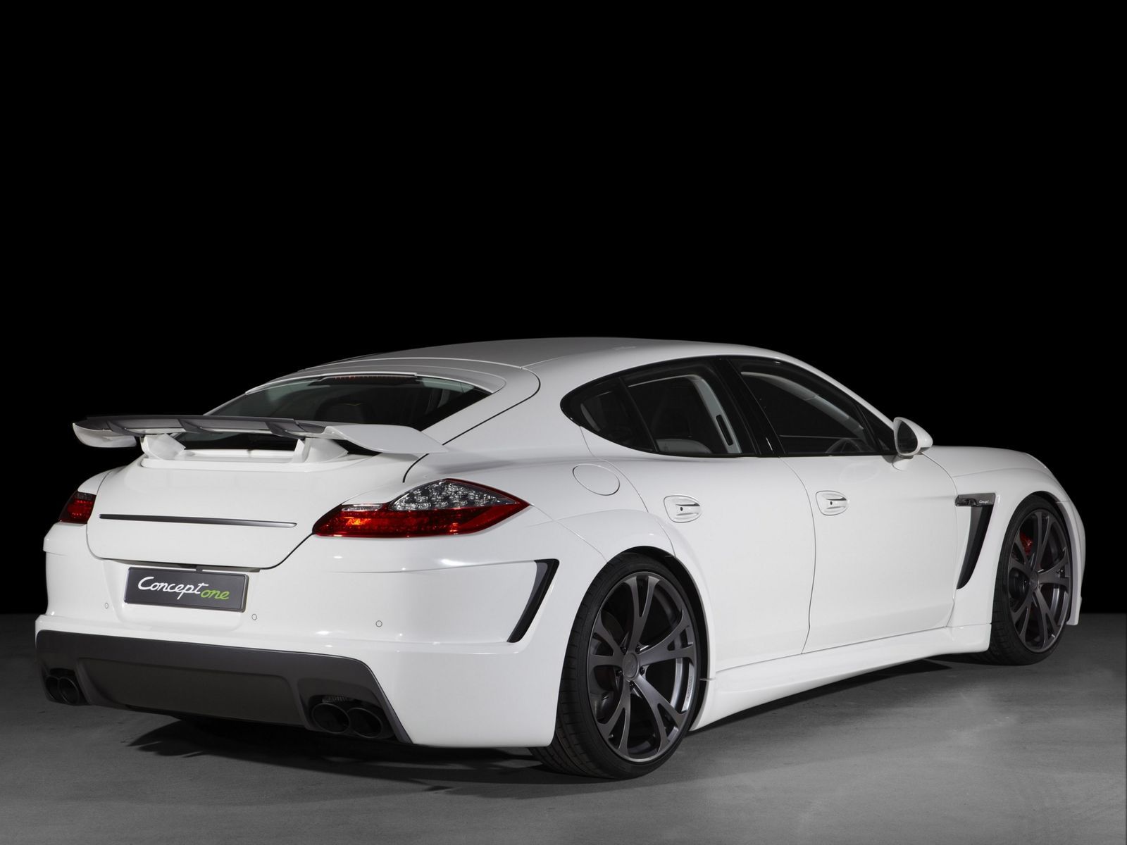 Porsche Panamera Turbo po tuningu [galeria] 24