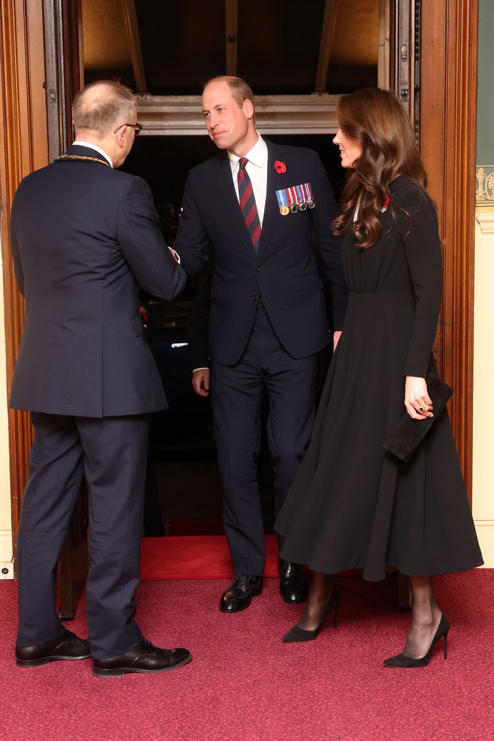 Księżna Kate w perłach królowej Elżbiety II