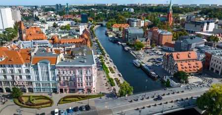 Pogoda w Bydgoszczy. Prognoza na piątek 5 czerwca. Chmury i przelotny deszcz, po południu ochłodzenie