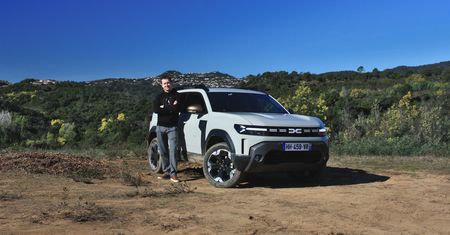 Dacia Duster i Bigster hybrid-G 150 4x4: ma być oszczędna tam, gdzie inne nie mogą