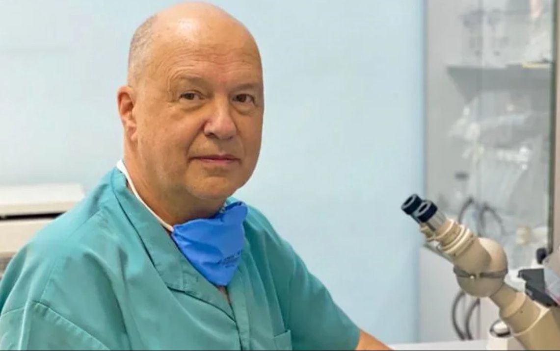Rosyjski wirusolog w ramach eksperymentu celowo zachorował na COVID-19
