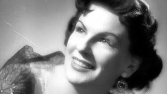 Wrocław. Maria Koterbska, wykonawczyni "Wrocławskiej piosenki" o niebieskich tramwajach będzie miała swój pojazd w taborze MPK