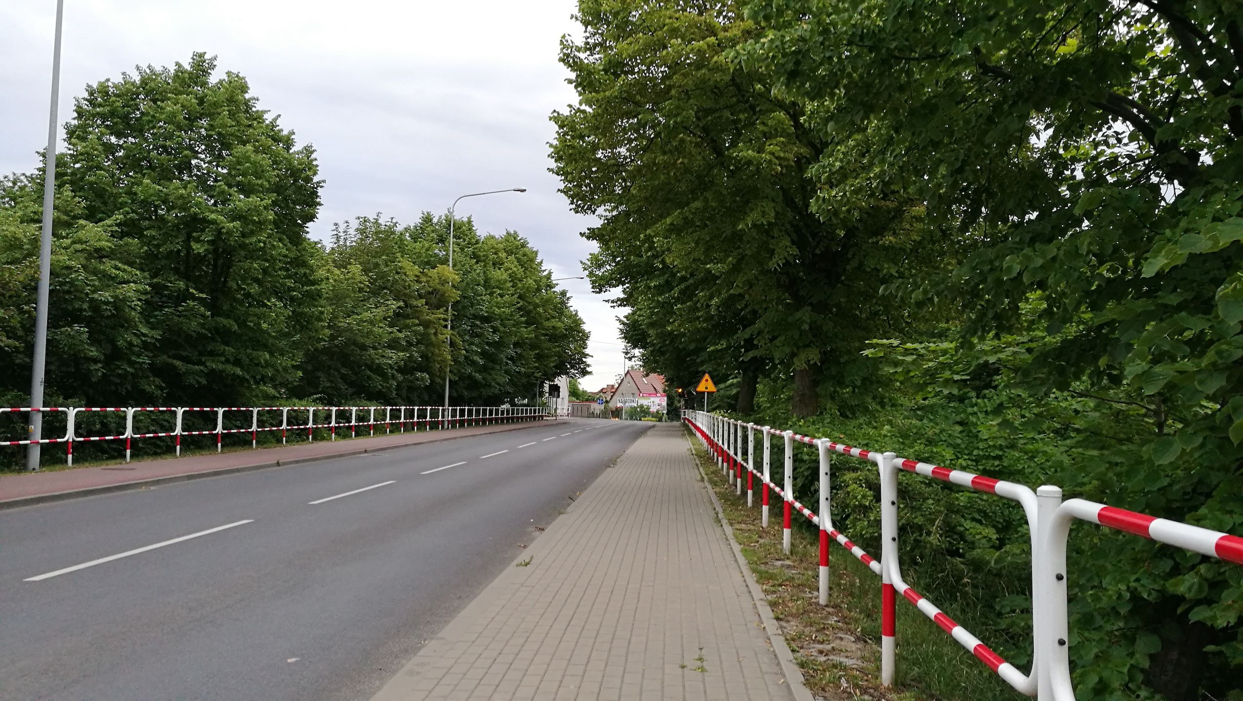 Galaxy S7, LG G5, HTC 10, Huawei P9 i Lumia 950 - fotoporównanie flagowców 34
