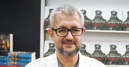 Allegro blokuje książkę Ziemkiewicza za antysemityzm. Autor: powołują się na bandę świrów