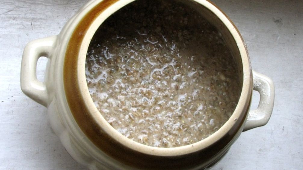 Domowy zakwas na żurek