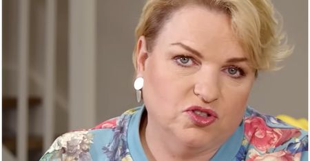Katarzyna Bosacka pokazała gotowy sos czosnkowy. Nie zostawiła na producencie suchej nitki