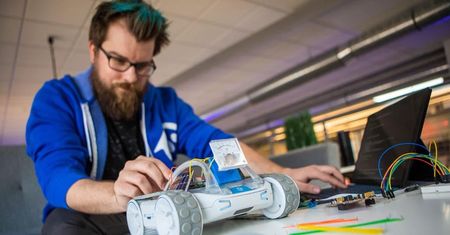 Sphero RVR - programowalny robot spełnieniem marzeń niejednego miłośnika nowych technologii