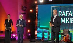 Ziemkiewicz i Sapkowski wśród nagrodzonych przez ministra kultury