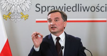 Wielki sukces Ziobry. Sądy nareszcie surowo karzą przestępców [OPINIA]