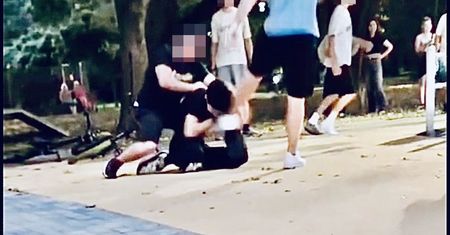Brutalne pobicie w Słupsku. "Kopali rówieśnika". Nowe fakty
