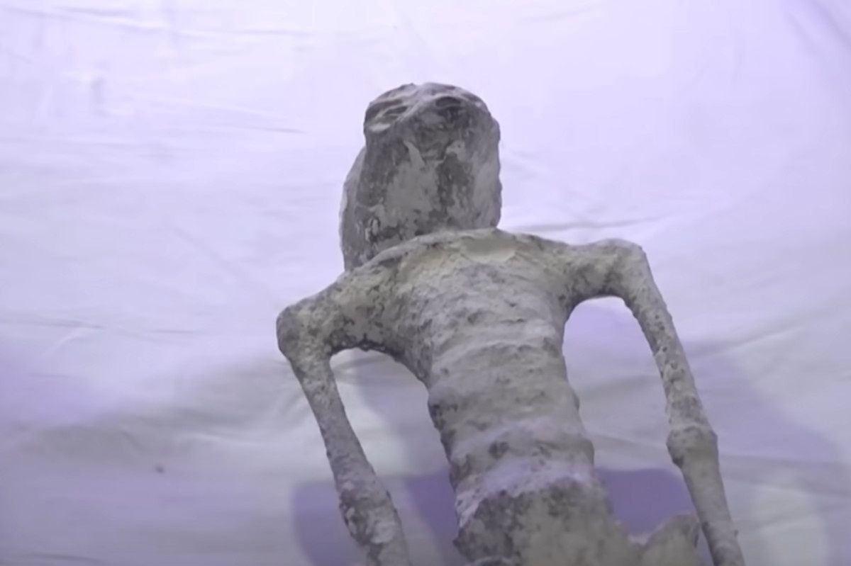 Alien mummies spark debate: Artefact or hoax?