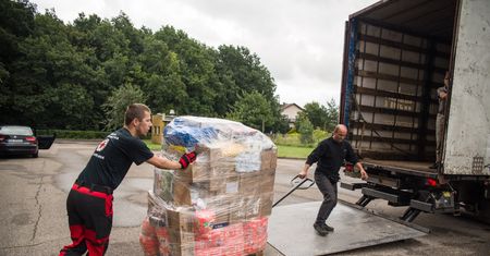 Nawałnice nad Polską. MF: będzie rozporządzenie zwalniające poszkodowanych z podatku od darowizn