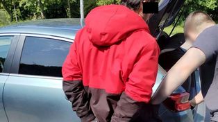Bydgoszcz: Stanął w obronie zaczepionej kobiety, Mołdawianin trzykrotnie dźgnął go nożem