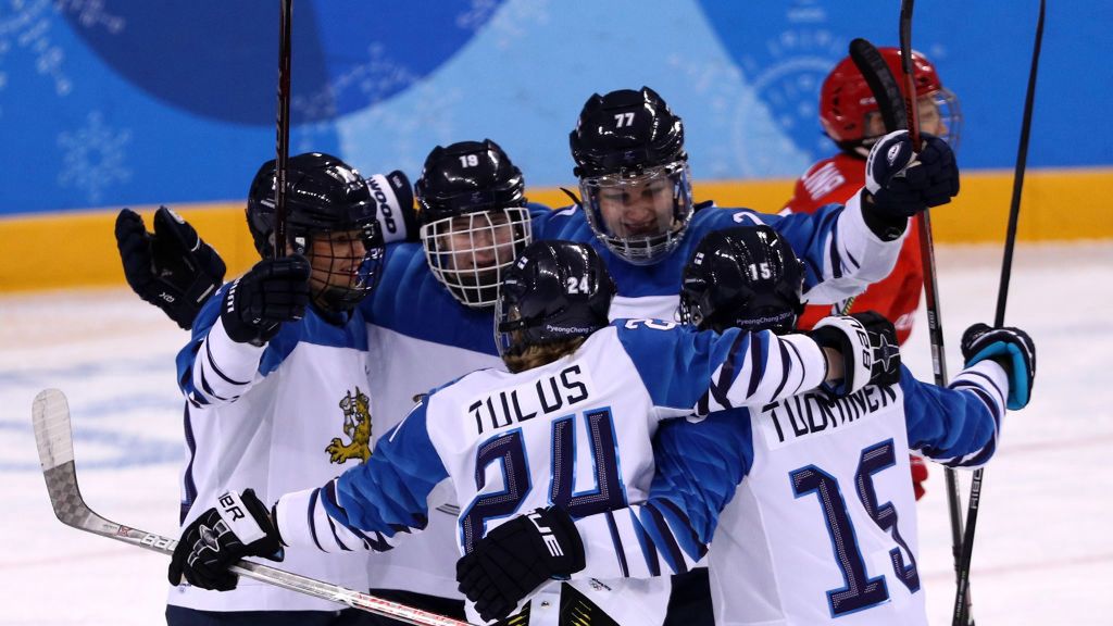 Zdjęcie okładkowe artykułu: Getty Images / Maddie Meyer / Na zdjęciu: fińskie hokeistki wywalczyły w Pjongczangu brązowe medale