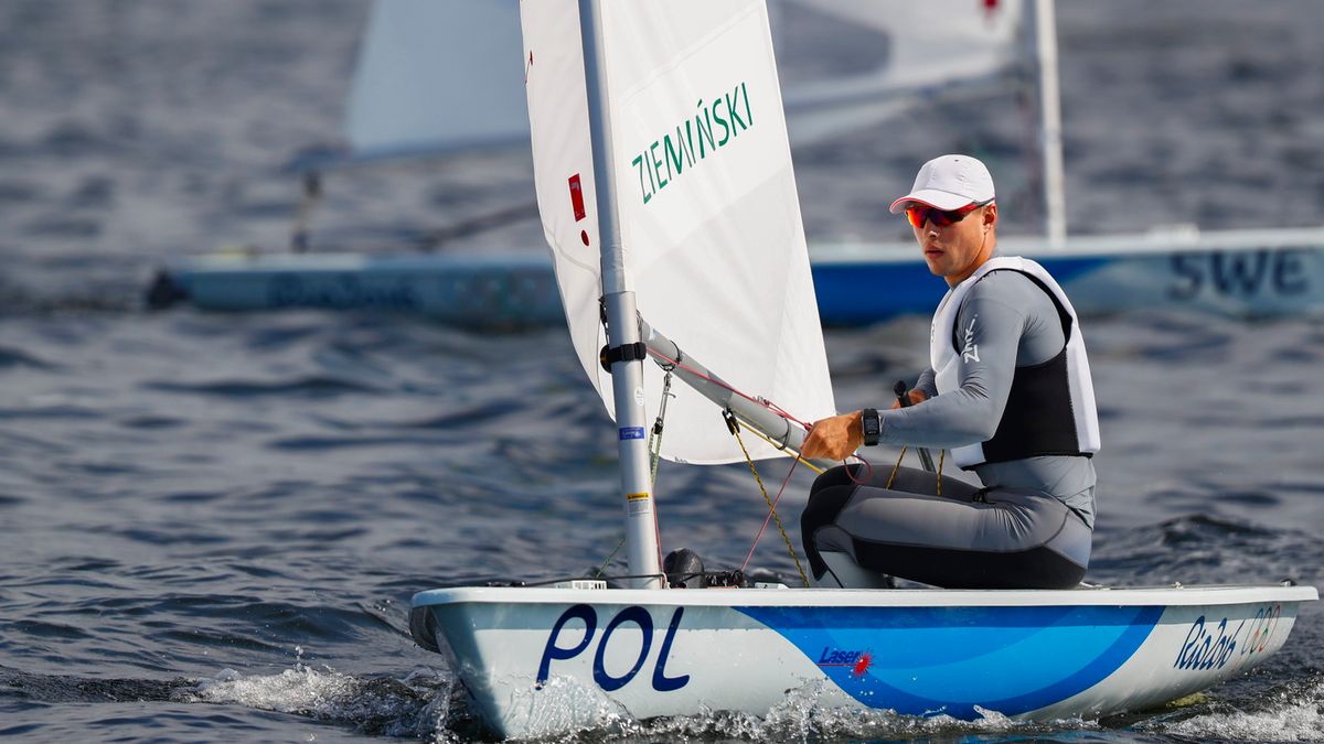 PAP/EPA / Nic Bothma