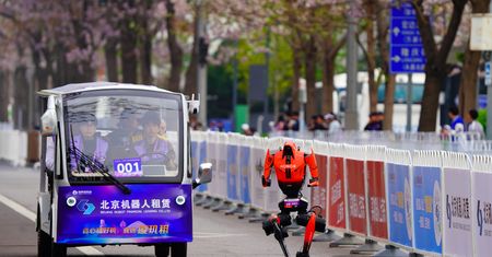 Robot szybszy niż człowiek. Pobił rekord półmaratonu