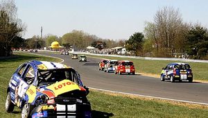 Carrera Cup: Christian Engelhart wygrał i został liderem