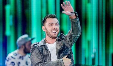 Kamil Bednarek z hitem wakacji? Posłuchajcie "Pull Up"!