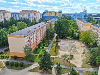 Jakiej polityki mieszkaniowej oczekują Polacy? CBOS podał wyniki badania