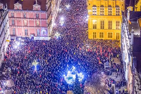 Gdańsk. Niesamowite zdjęcie z Wiecu Przeciwko Nienawiści i Przemocy