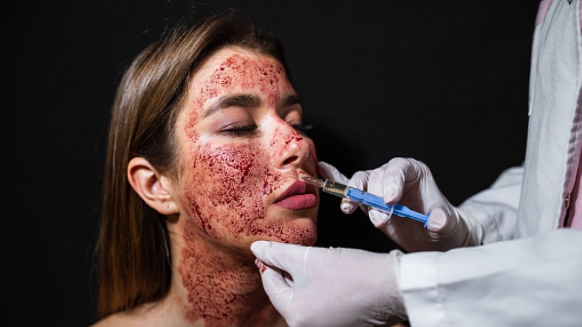 Kosmetyczka z Nowego Meksyku, mimo braku uprawnień, robiła klientom tzw. wampirzy lifting. Co najmniej dwoje zaraziło się przy tym wirusem HIV (zdjęcie ilustracyjne)