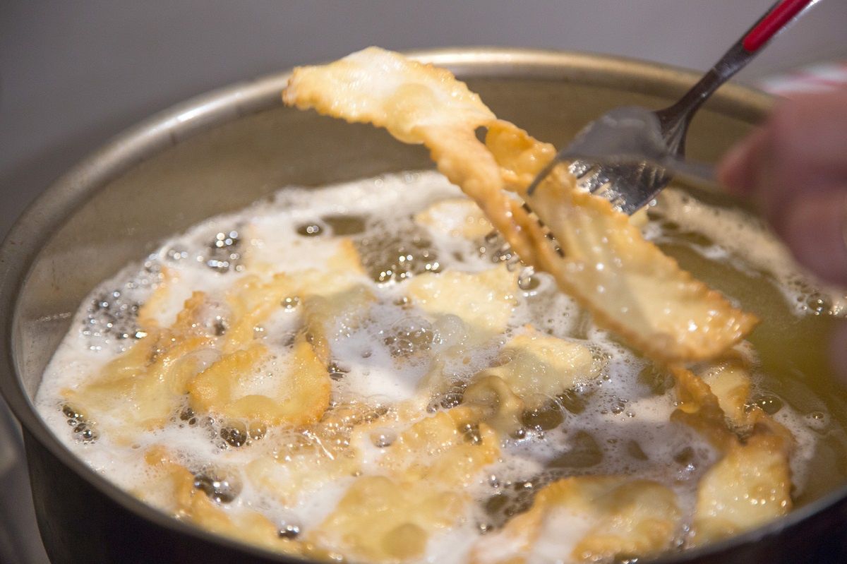 Unlock the secret to perfect angel wings: Choosing the right flour makes all the difference