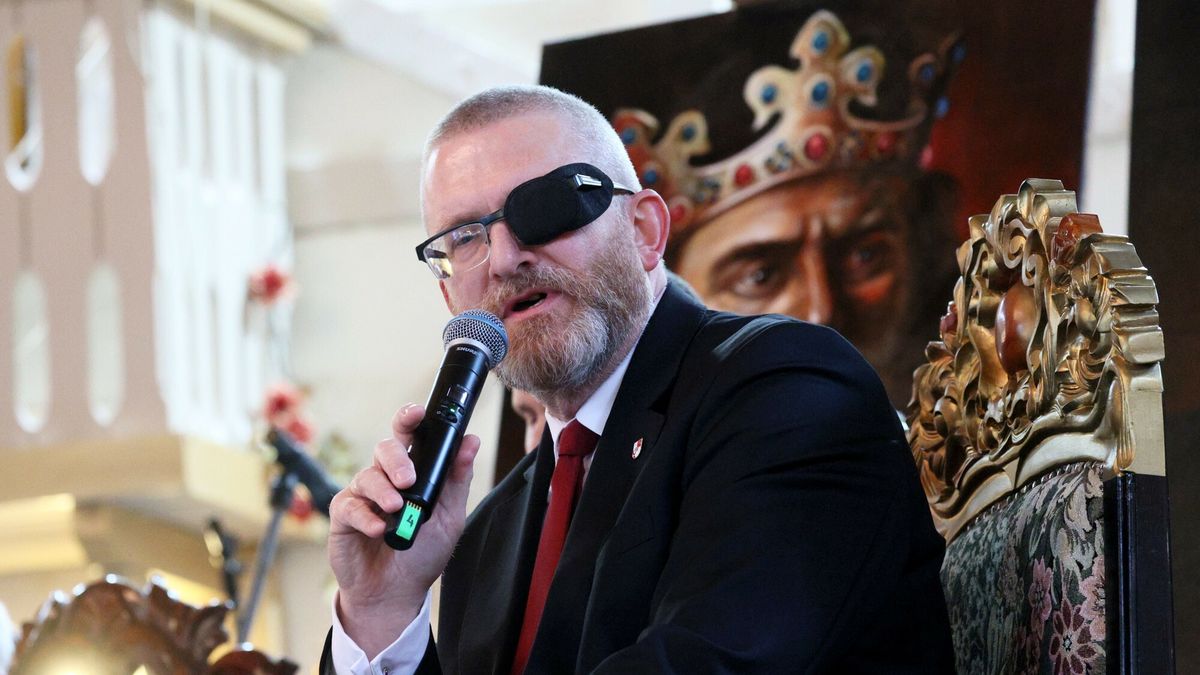 Zjazd Tysi?clecia Konfederacji Korony Polskiej
Fot. Pawel Wodzynski/East News, 18.10.2025. Skaryszew. Zjazd Tysiaclecia Konfederacji Korony Polskiej.
N/z: Grzegorz Braun
Pawel Wodzynski