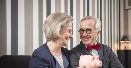 Seniorzy dostaną ekstra kasę. Już zacierają ręce!