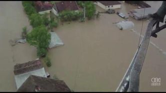 Niemowlę uratowane z powodz